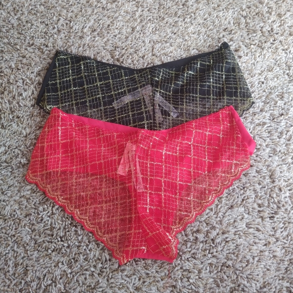 Victoria's secret pants. Set . Cheeky. Size M - Picture 2 of 4
